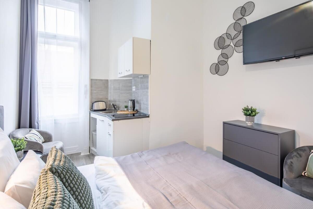 Apartament Extrem Central New Studio Budapeszt Zewnętrze zdjęcie